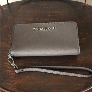 MICHAEL KORS Wristlet / Wallet